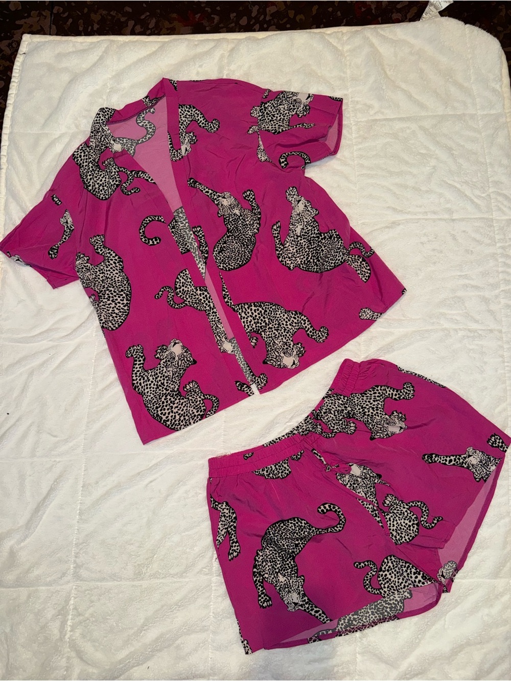 SHEIN Pink Leopard Print Short Sleeve Skirt Set